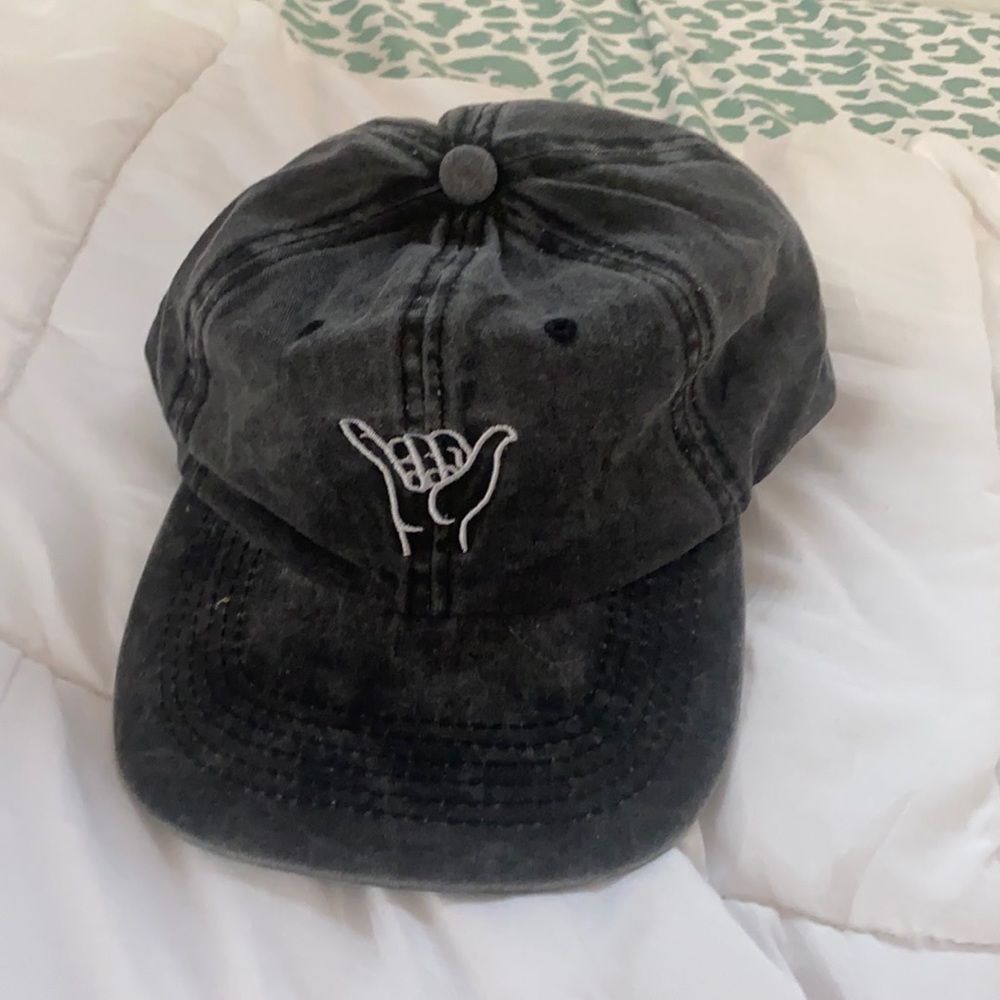 cool hat, never worn